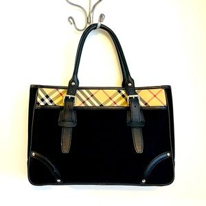 ❌❌SOLD❌❌AUTHENTIC BURBERRY HANDBAG